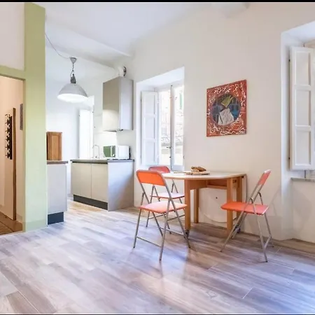 Center - Ac Wifi * Lucca